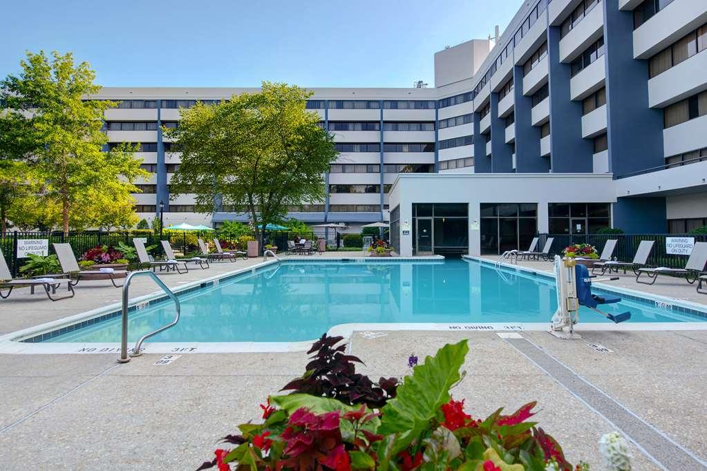 Doubletree Suites By Hilton Raleigh-Durham Facilidades foto