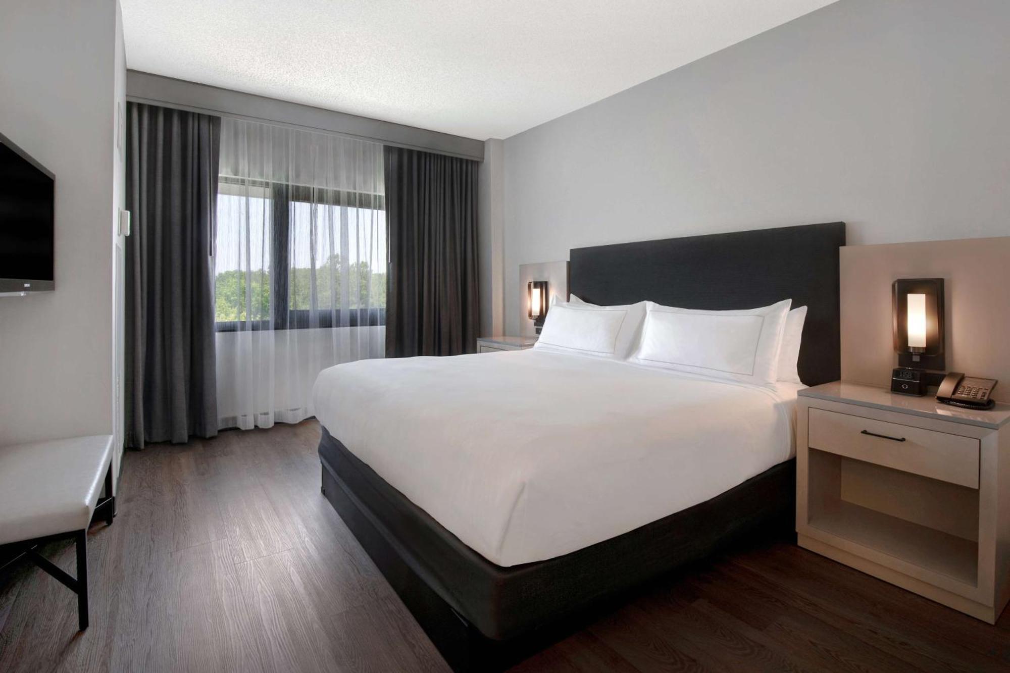 Doubletree Suites By Hilton Raleigh-Durham Exterior foto